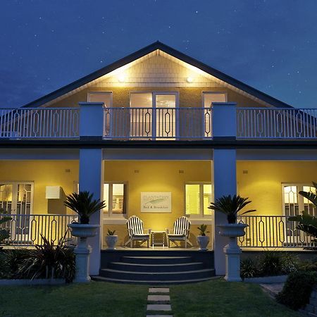 Plantation House At Whitecliffs Bed And Breakfast Rye Exterior photo